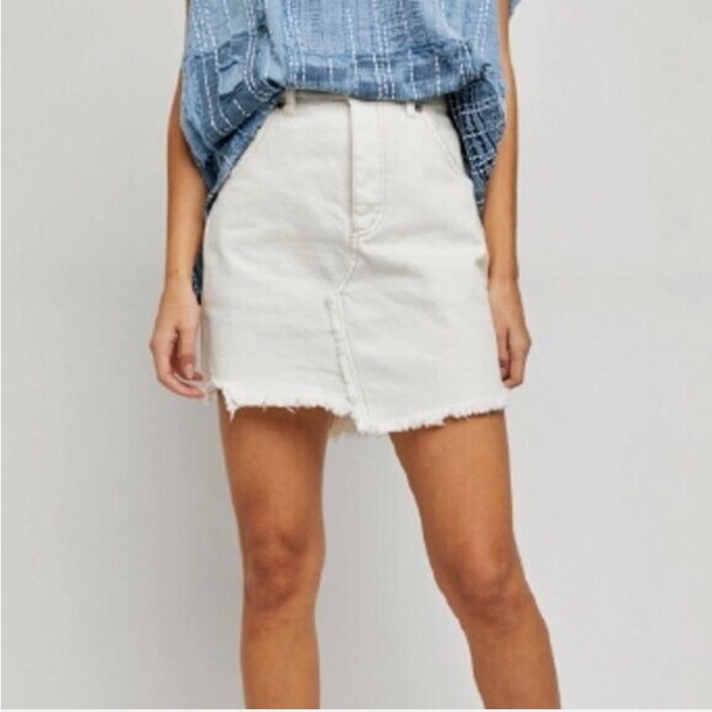 Free People We The Free Denim Women’s Mini Skirt Boho White 26 Button Up Summer